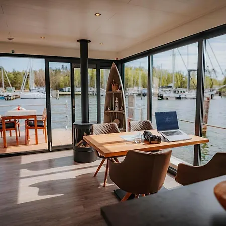 Floatinghouse Trinity - Lp5 Casa vacanze